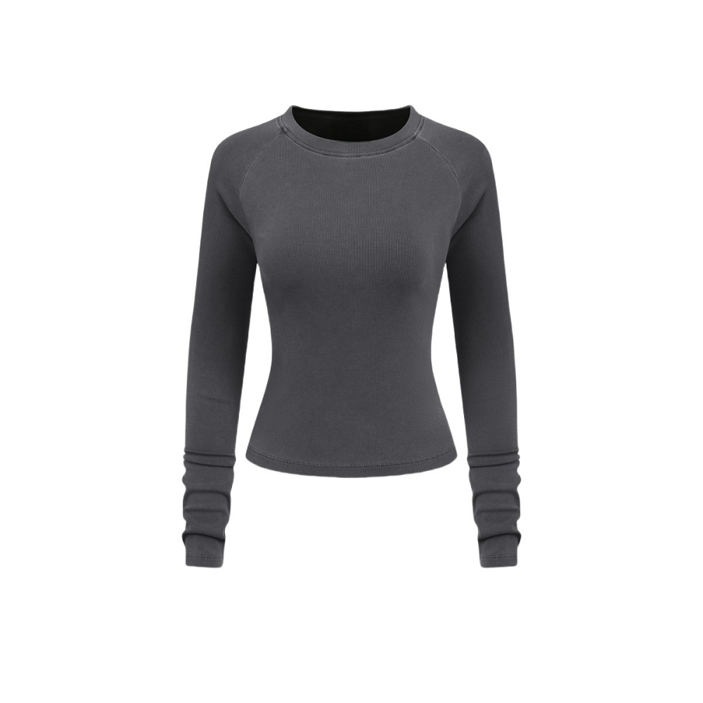 สีเทาเข้ม