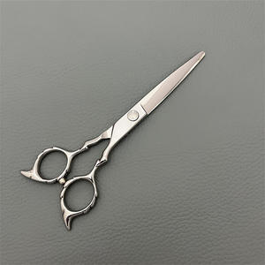 Tijeras de Peluquería CNC de 6 Pulgadas VG10, Tijeras de Entresacar para Diestros, Uso en Salón de Belleza, Calidad de Exportación - Product Image 4