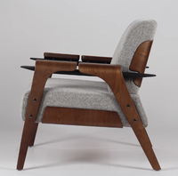 Chaise de salle à manger minimaliste de couleur personnalisée avec structure en bois et revêtement en similicuir pour la maison, le bureau, le salon, l'hôtel