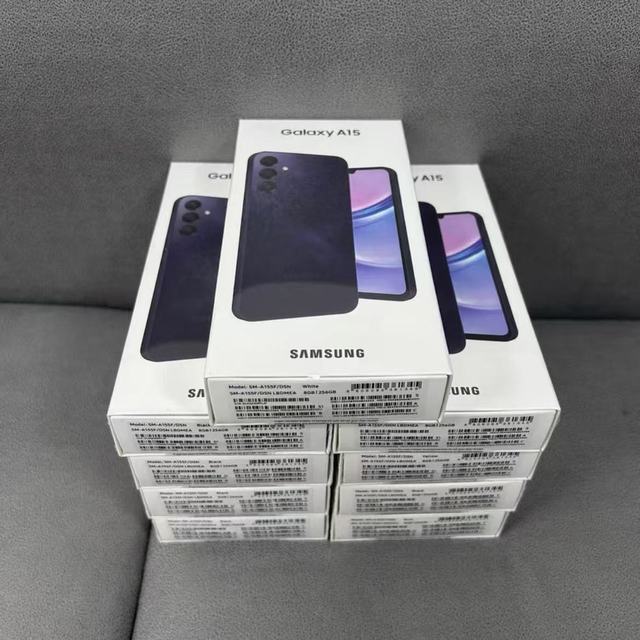 A15 4G LTE Smartphone Octa Core CPU EU Plug 99% New 6.5" HD AMOLED 90Hz Display Android 14 English French German Spanish 5000mAh