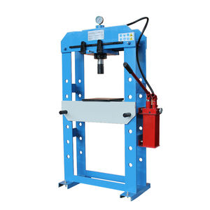 Presse hydraulique manuelle robuste de 20, 30 et 50 tonnes pour la réparation automobile, le démontage de roulements et le façonnage des métaux - Product Image 3