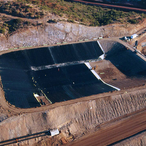 Mịn gia cố <span class=keywords><strong>HDPE</strong></span> polyethylene Pond <span class=keywords><strong>Liner</strong></span> <span class=keywords><strong>geomembrane</strong></span> ngoài trời đống leach Pads cho khai thác mỏ - Product Image 4