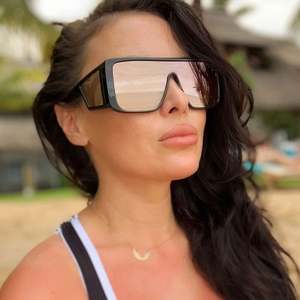 Nouveauté, lunettes de soleil vintage à grand cadre personnalisées avec logo, lunettes de soleil carrées surdimensionnées à dessus plat pour hommes et femmes - Product Image 1