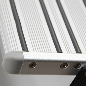 Construcción de aluminio Robusto RV Paso Superficie antideslizante Camper Paso <span class=keywords><strong>Camping</strong></span> Entrada Rv Pasos - Product Image 3