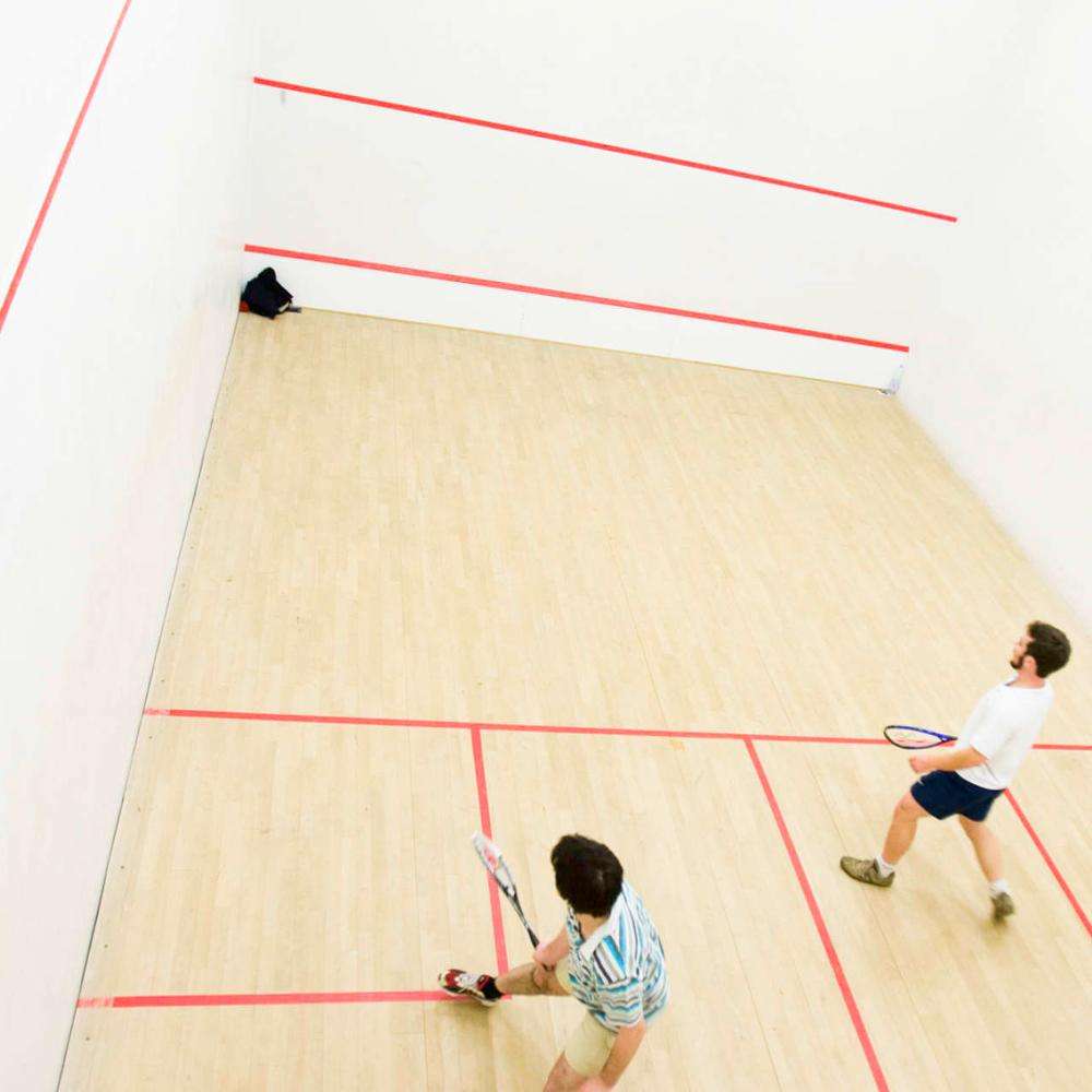 Спортивные линии сквош отзывы. Корт для игры в сквош. Сквош корт стены. Сквош корты Египет. Кац сквош.