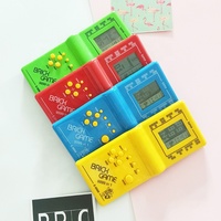 Mini console de jeu portable classique bon marché, console de jeu russe avec 23 jeux de construction de briques rétro intégrés