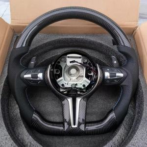 Volant sport en alcantara forgé avec écran LED pour <span class=keywords><strong>BMW</strong></span> <span class=keywords><strong>M3</strong></span> F80 M4 F82 E90 E91 E92 X5 F15 X6 F16 F10 F30 F32 F36 - Product Image 3