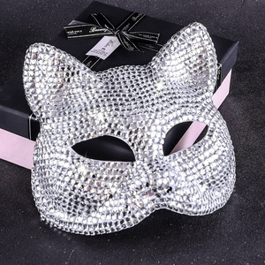 หน้ากากแมวทำด้วยพลอยเทียมหน้ากากครึ่งห่อหน้ากากแฟชั่นงานปาร์ตี้ทำมือวัสดุพลาสติก - Product Image 1