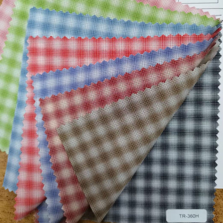 Новый дизайн, устойчивая пряжа, окрашенная клетчатая Полиэфирная/искусственная ткань, клетчатая ткань