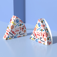 Individuelles Logo Recycelte Materialien Biologisch Abbaubare Umweltfreundliche Pyramidenform Matt Laminierte Sushi-Verpackung Catering-Brotbox