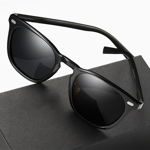 Gafas de sol deportivas polarizadas de aluminio y <span class=keywords><strong>magnesio</strong></span>, gafas de sol fotocromáticas para hombres y mujeres, protección UV, Marco TR, gafas de día y noche - Product Image 5