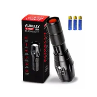 Zoomable Tactical Flashlight, 1000 Lumen Usage