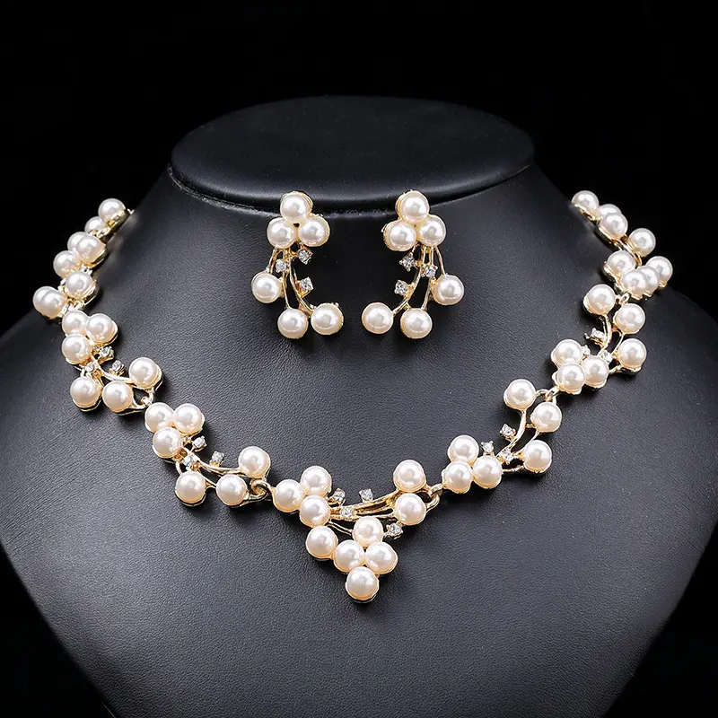 New Design Bridal Pearl Jewelry Sets Women Girls Pearl Necklace Gold Plated Pearl Necklace Earring Set For Dress