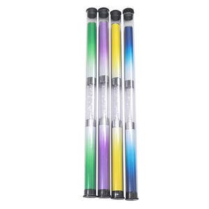 Ensemble de 4 stylos à double tête pour nail art, manches en métal et en bois, pinceaux à poils en nylon dans un sac en PVC pour la manucure - Product Image 2