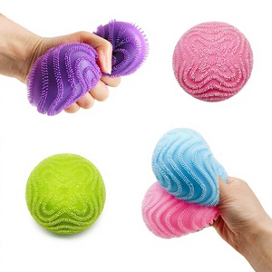 Pallina Antistress Spiky in TPR con Punte, Giocattolo Sensoriale Squishy per Bambini e <span class=keywords><strong>Adulti</strong></span>, Antistress per <span class=keywords><strong>Autismo</strong></span> e Ansia, Regalo - Product Image 4