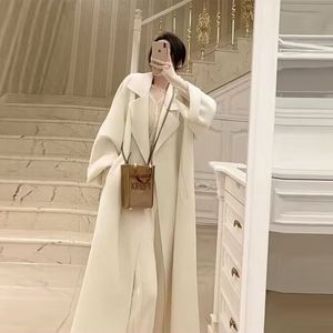 <span class=keywords><strong>Manteau</strong></span> <span class=keywords><strong>mi</strong></span>-<span class=keywords><strong>long</strong></span> en laine mélangée rouge tendance pour <span class=keywords><strong>femme</strong></span>, collection automne-hiver 2025, vêtement d'extérieur polyvalent - Product Image 2