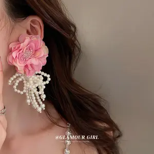 Best Selling Flower Tassel Imitation Pearl Acrylic Resin Lucite Flower Petal Earrings for Women gift