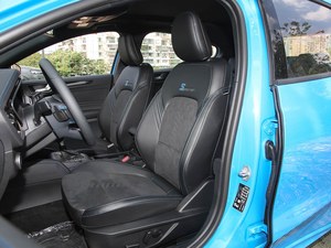 <span class=keywords><strong>Ford</strong></span> <span class=keywords><strong>Focus</strong></span> Modello 2022 Van Automatico Edizione S Nuova Auto con Tetto Panoramico e Sedili in Pelle - Product Image 3