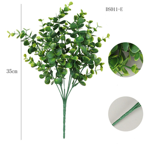 El mejor precio Rama de eucalipto Artificial arbusto Flor de <span class=keywords><strong>trigo</strong></span> hojas de hiedra Interior Exterior plantas verdes arbustos Ramas Arce Artificial - Product Image 1