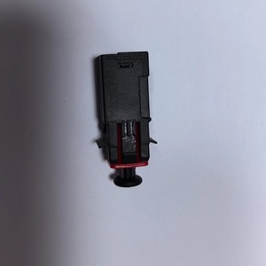 Interruptor de Luz de Freno 55701395 6366 F1 9185906 para Fiat Ray, Repuesto de Interruptores Automotrices - Product Image 4