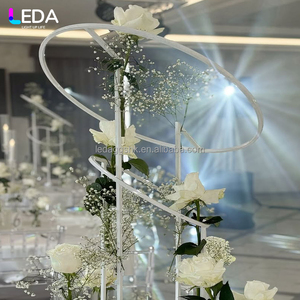 Support floral en métal blanc de luxe LEDA pour événements et fêtes, double couche, rond, en fer forgé, pour décoration de table et toile de fond de mariage - Product Image 2