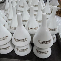 Testeur de parfum et d'huiles essentielles en céramique blanche et noire en forme de cloche, flacon entonnoir pour affichage olfactif