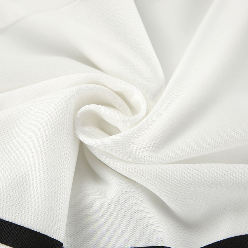 5% Spandex / 95%  Polyester