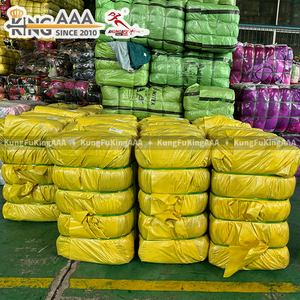 KingAAA Balle di Abbigliamento Usato All'Ingrosso, Lotti Misti di Vestiti Compressi, Stili di Tendenza, Lotto da 100kg per il Mercato del Medio Oriente - Product Image 5