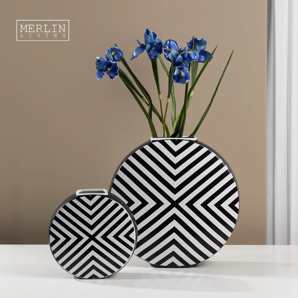 Merlin Living room decor Ruyi black and white striped vase decoration ceramic decal vase with nordic vase
