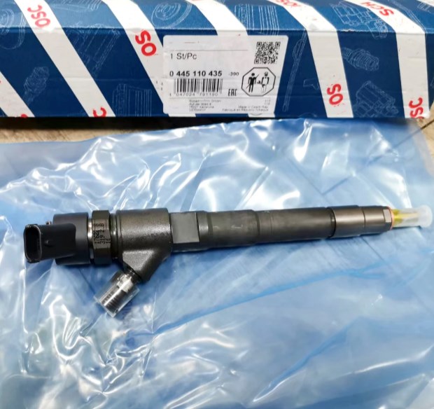 common rail injector 0445110435 injector for Fiat Ducato IVECO Daily fuel injector nozzle 0445110435 504386427 DLLA142P1595