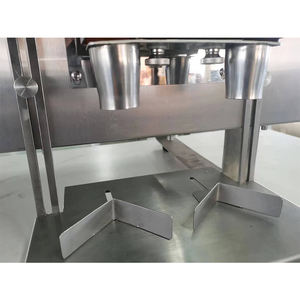 Yüksek doğruluk şişe masaüstü sakızlı ayı Tablet şişesi yarı otomatik yarı otomatik küçük kapsül şeker sayma makinesi - Product Image 4