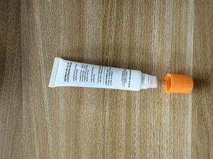 Tube souple imprimé sur mesure avec bouchon orange <span class=keywords><strong>pour</strong></span> baume éclaircissant <span class=keywords><strong>pour</strong></span> <span class=keywords><strong>les</strong></span> lèvres, emballage cosmétique - Product Image 2