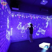 Solution de projection immersive disponible en OEM et ODM, projecteur interactif mural et au sol pour les écoles et les établissements d'enseignement