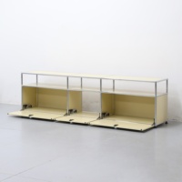 Korrosionsbeständige Metallplatte Moderner Schrank Soft-Close-Scharniere Geräuschlose Schubladen Wohnzimmer-Unterhaltungsmöbel Langlebig