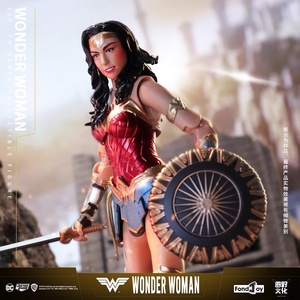 En stock GenuineDC figura de acción serie Wonder Woman juguete de mano exhibición niño Regalo de Cumpleaños The Deluxe Edition Movies The <span class=keywords><strong>DarkKnight</strong></span> - Product Image 5