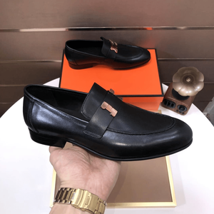 Mocasines de cuero negro para hombre con detalle de hebilla metálica, zapatos de vestir sin cordones para negocios y uso diario hermessing - Product Image 3