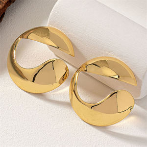 Винтажные Модные женские золотые геометрические Эффектные серьги большой металлический сушеный цветок с милыми легкосплавными большими заклепками - Product Image 5