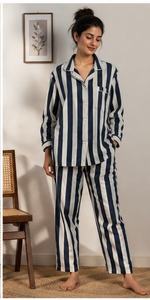 Meilleur fabricant du Pakistan, ensemble de pyjama en soie pour femmes, imprimé animal, taille élastique, tissé, vente chaude du printemps - Product Image 6