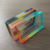 Coque de protection résistante à la pression en TPU dégradé avec cadre pare-chocs et dos en acrylique transparent, disponible en 41 couleurs