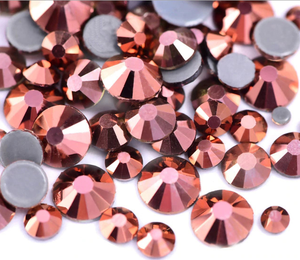 Vendita all'ingrosso della fabbrica <span class=keywords><strong>gioielli</strong></span> Ss10ss12 di alta qualità AB Color Hot Fix strass di cristallo di strass - Product Image 4