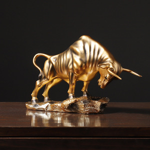 Escultura de resina de Toro Tauro de estilo nórdico, artesanía, decoración de animales para sala de estar, dormitorio, mueble de <span class=keywords><strong>TV</strong></span>, decoración del hogar - Product Image 4