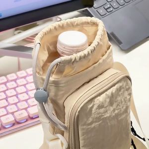 Bolso Bandolera Mini para Mujer, Súper Popular, Casual, Versátil, Portátil, con Correa para la Muñeca, para Viajes Diarios, Botella de Agua y Paraguas - Product Image 3