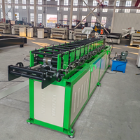 Machine de formage à froid automatique pour cadres de portes à enroulement métalliques pour la fabrication de fenêtres et de portes