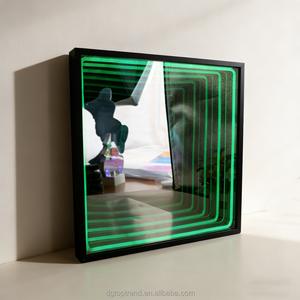 Miroir infini RGB 500x500MM avec cadre en acrylique, effet abysse LED, décoration murale, service de découpe de couleur personnalisable - Product Image 3