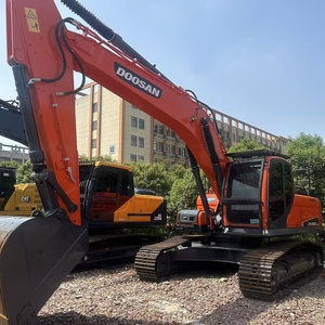 รถขุด Doosan 300 มือสองคุณภาพสูง ชั่วโมงการทำงานต่ำ ผลิตในเกาหลี พร้อมส่งออก - Product Image 1
