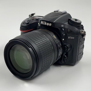 Cámara Digital Profesional Reacondicionada <span class=keywords><strong>D7200</strong></span> DSLR 18-105mm VR Kit 24.2MP WiFi NFC con Video HD 1080p y 1 Año de Garantía (Venta al Por Mayor) - Product Image 1