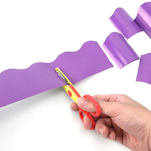 Rollos de Papel Autoadhesivos con Borde de Color Personalizables para Tableros de Anuncios de Aula - Product Image 3