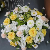 Décoration de mariage artisanale, couronne de gypsophile, fleurs de bord de route, scène, scène en T, fenêtre, salle d'exposition, table, remise de diplôme, nouvel an
