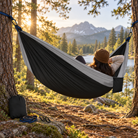 Hamac de camping double léger pliable portable pour 2 personnes avec sangles d'arbre, mousquetons et sac de rangement pour la randonnée et la plage