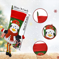 4 modèles de chaussettes de Noël - Chaussettes Père Noël, rennes, bonhommes de neige, pingouins pour cheminée, décoration d'arbre et sacs cadeaux de fêtes